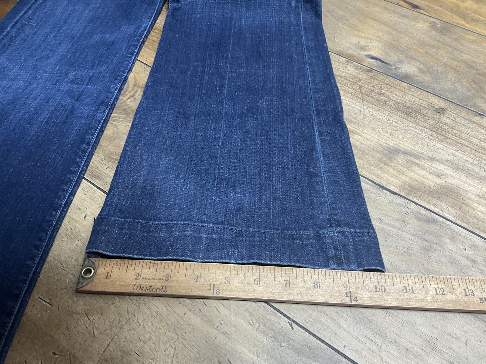 7 for All Mankind Dojo Women’s Trouser Flare Stretch Dark Wash Denim Size 30