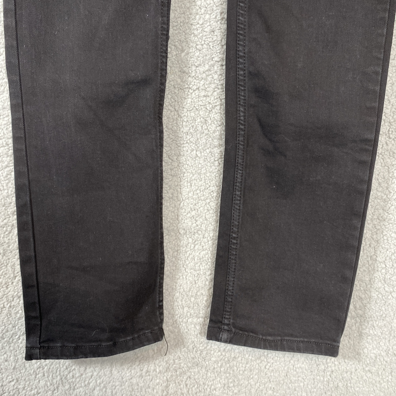 GUC Two Pair Levi 510 18 Regular 29×31 Jeans One Black One Blue