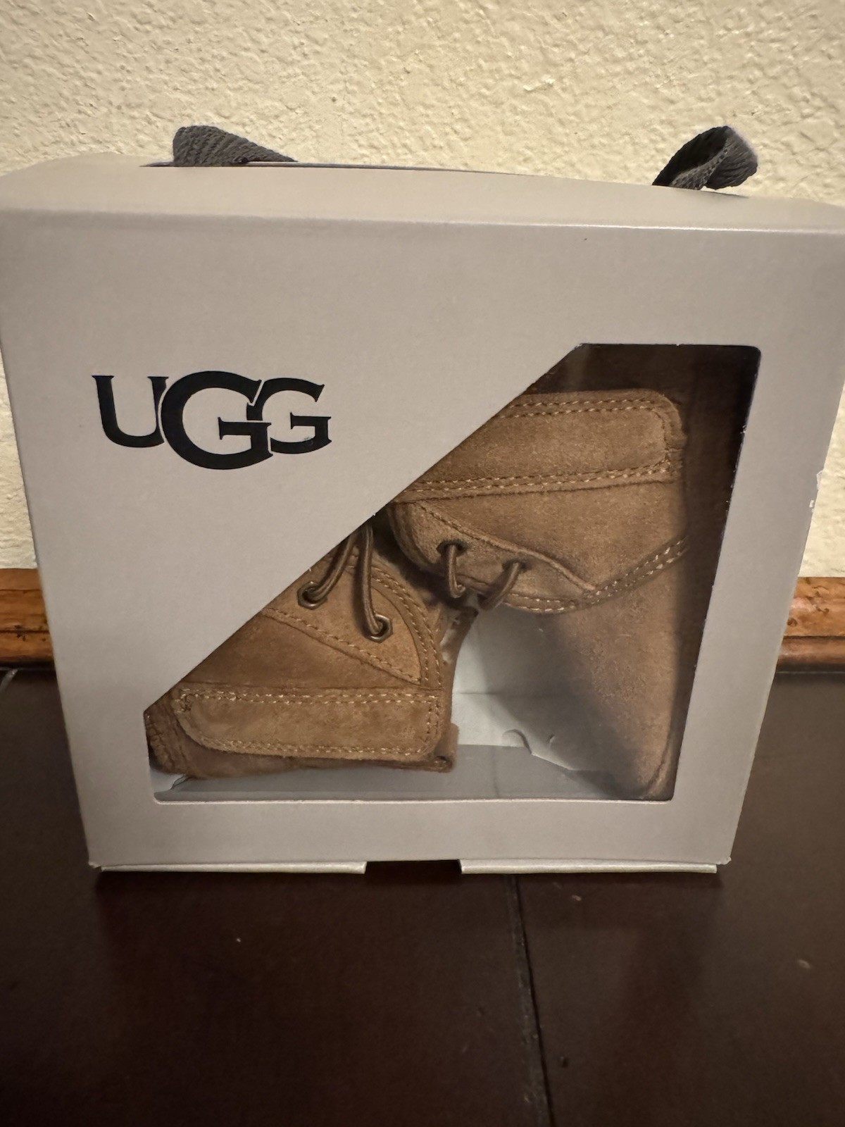 UGG Baby Neumel Boots Slipper Shoes Chestnut Size 04/05 12-18 Months NEW In Box