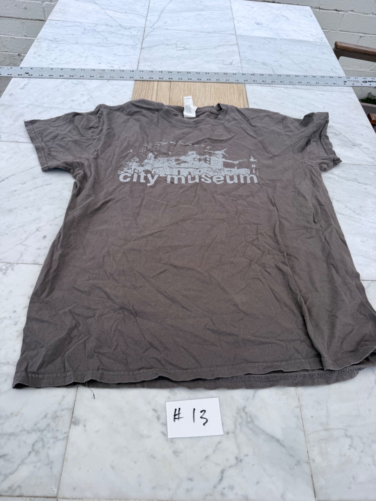 CITY MUSEUM GRAPHIC GRAY TEE SIZE L #13