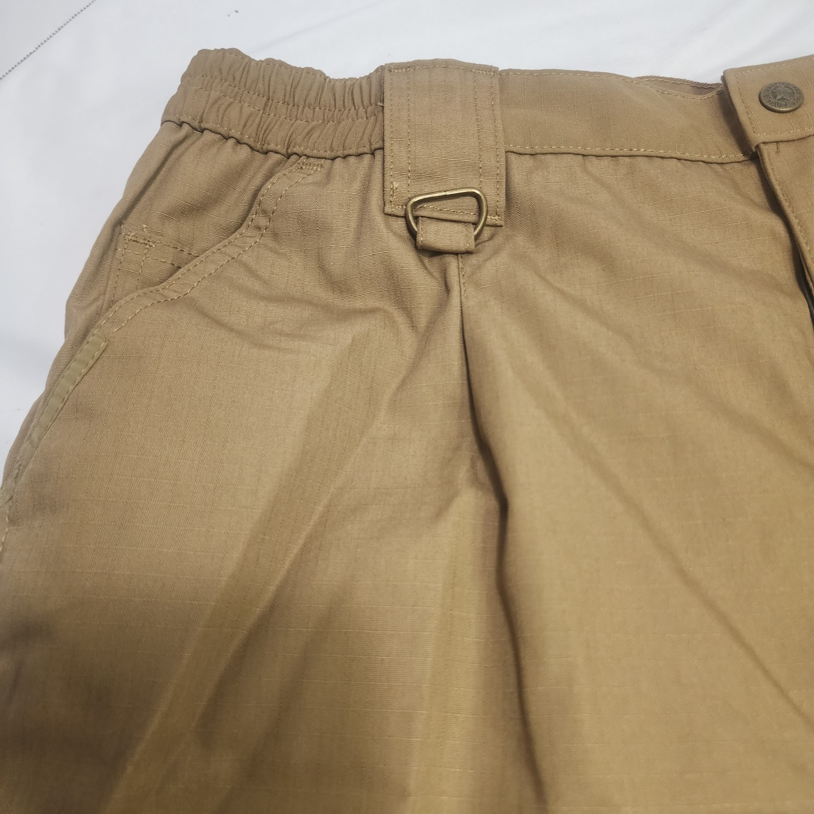 PROPPER Lightweight Tactical RIPSTOP Teflon Cargo Shorts COYOTE, Size 40×9 – NEW