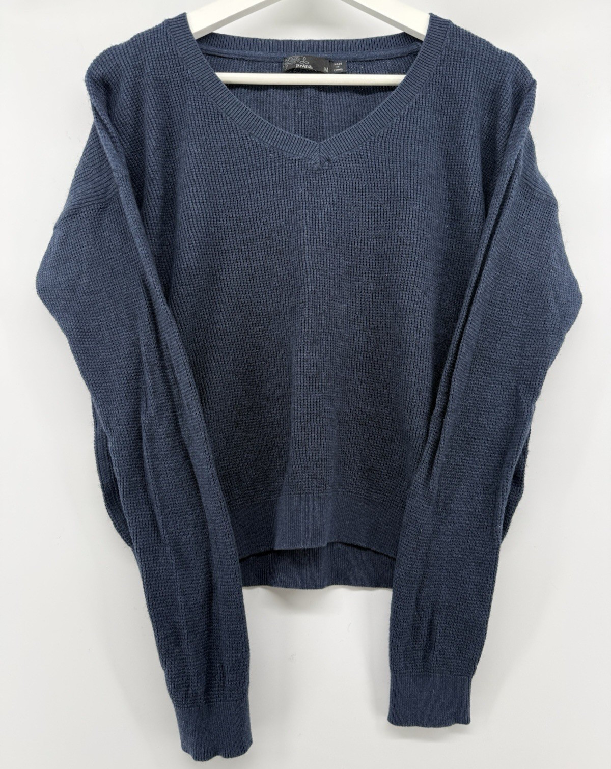 Prana Womens Medium Blue Waffle Knit Cropped V Neck Sweater Shirt