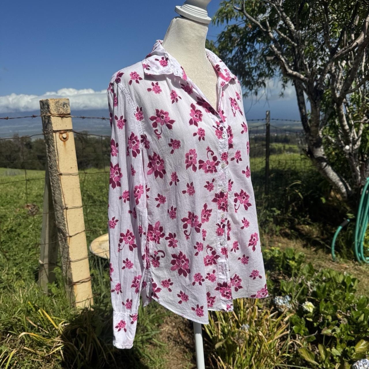 Cino Crinkle Cotton Pink Fushia floral Long Sleeve button up Medium