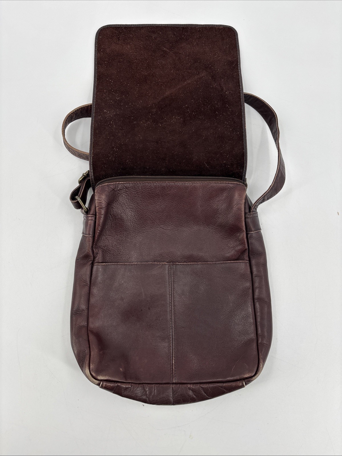 Vintage Le Donne Simple Brown Leather Flap Crossbody Purse/Bag 12”x9.5”