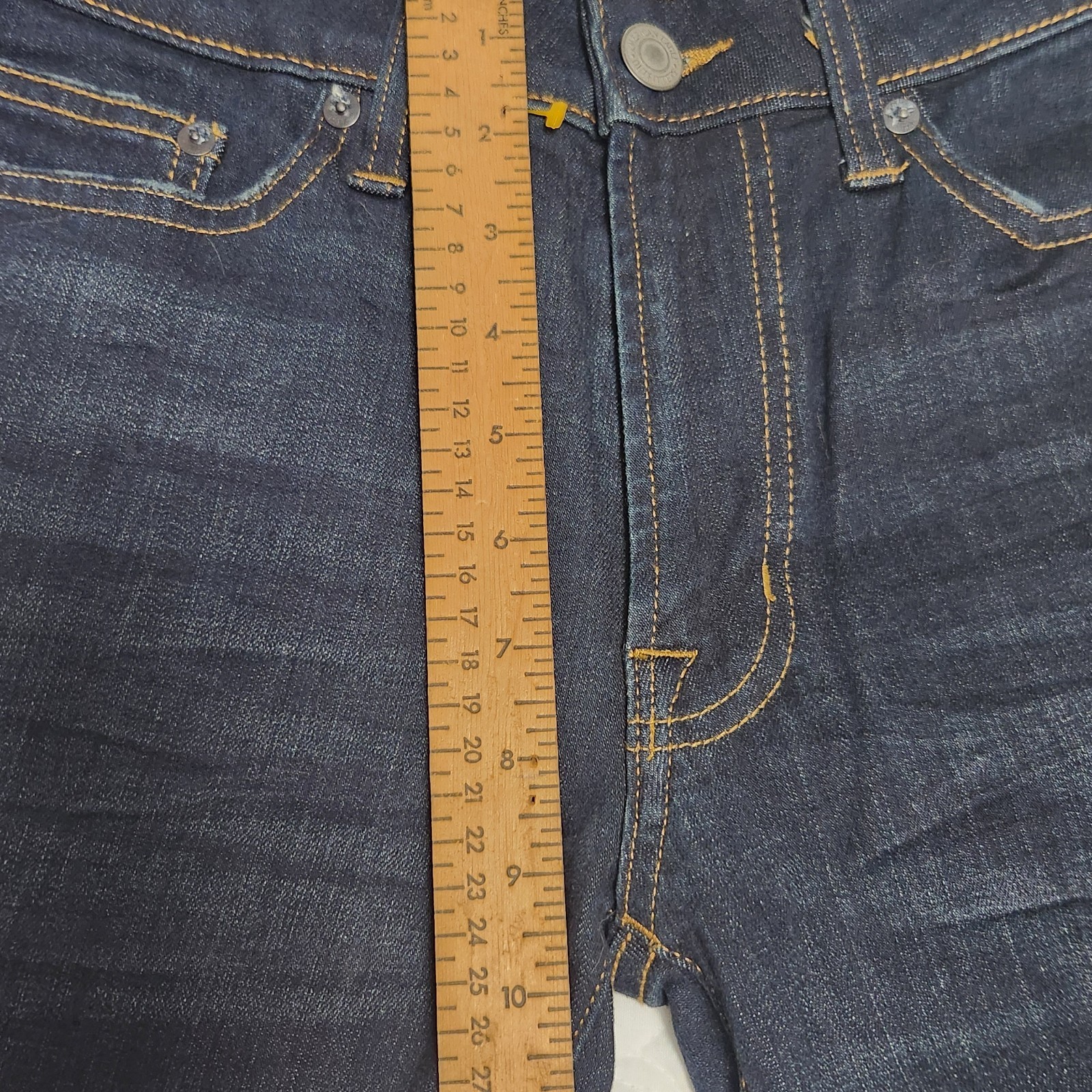 American Eagle Outfitters Extreme Flex Slim Straight Jeans size 29/30 New Tags