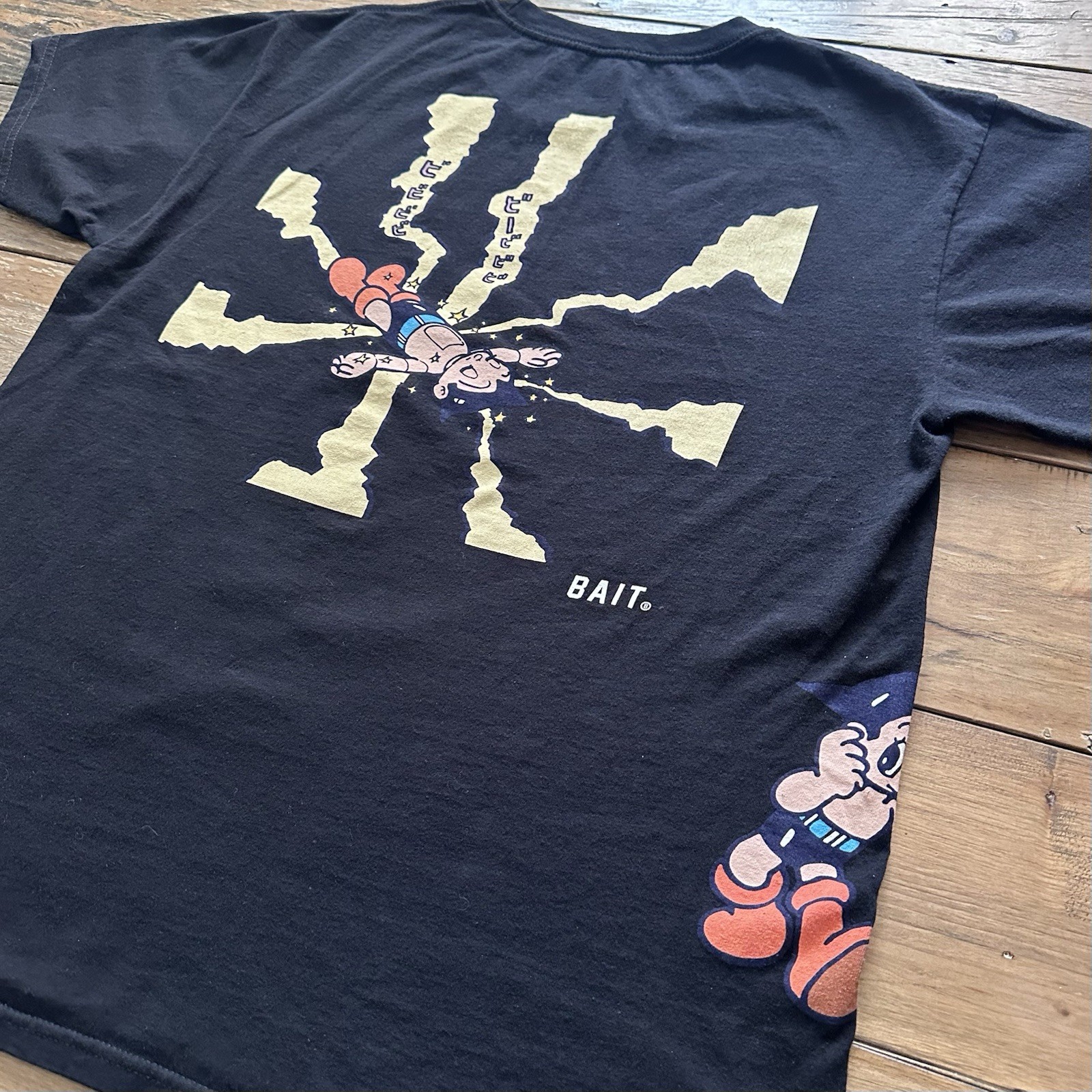 BAIT × Astro Boy Men Beep Beep Tee Size L 100% Cotton Anime Manga Streetwear