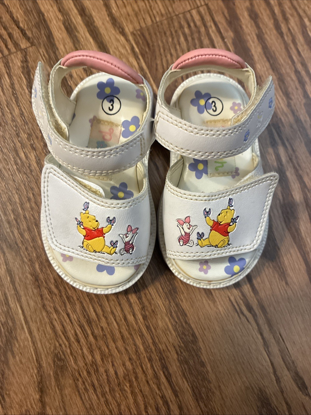 Winnie the Pooh Piglet Size 3 Baby Sandals Disney Skid Resistant Sole Y2K