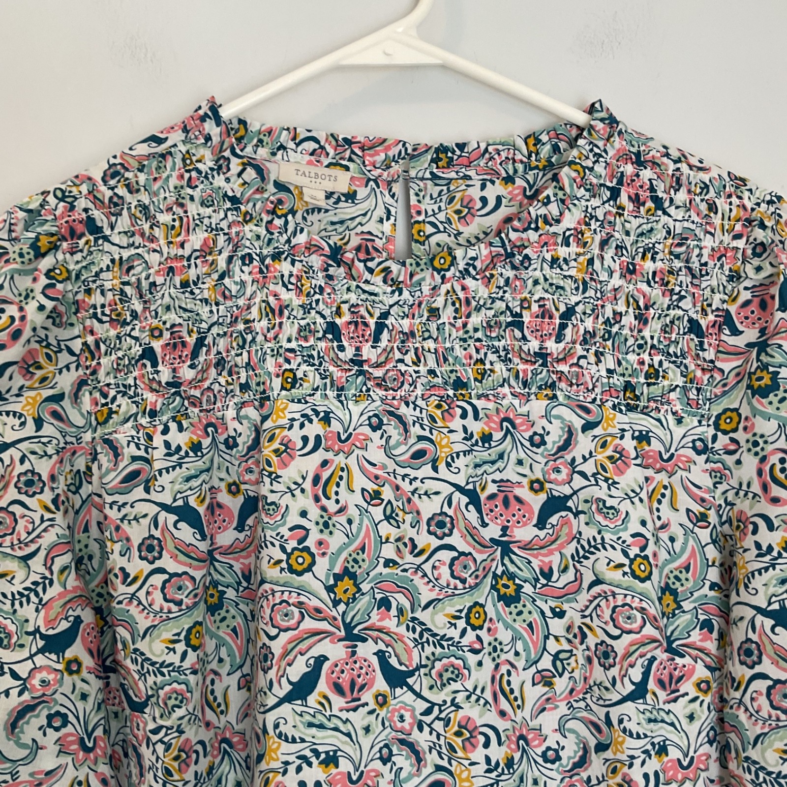 Talbots Women’s Multicolor Bird Flower Pattern Lightweight Cotton Blouse Size M
