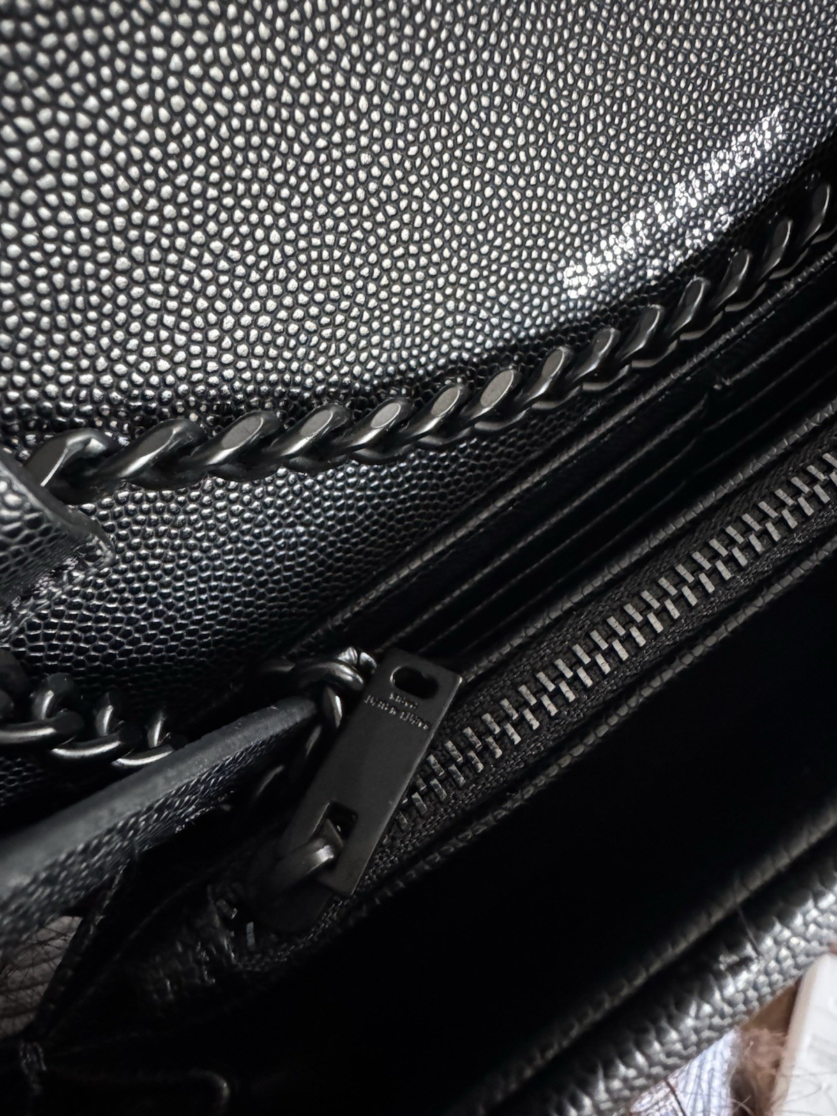 Ysl Saint Laurent Black Wallet and Chain Crossbody Strap