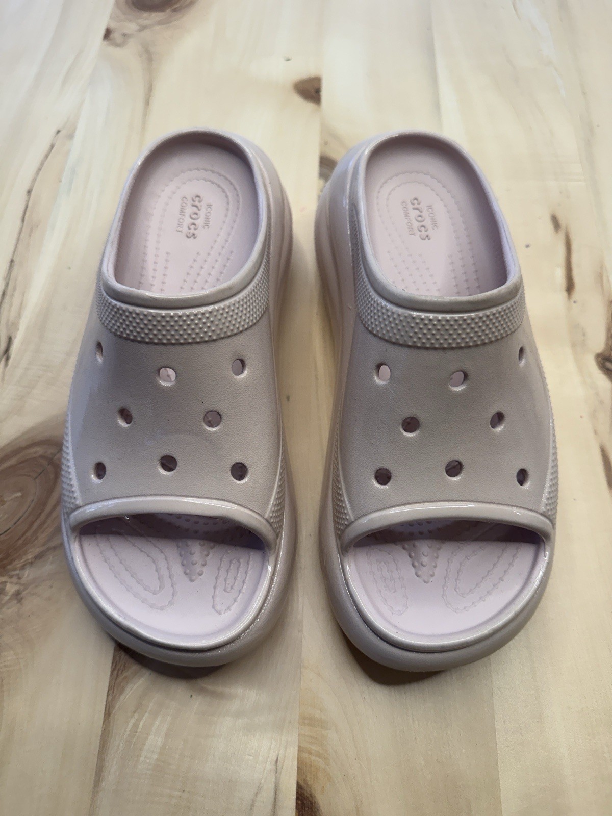 Crocs Crush High Shine Light Pink Baby Pink Platform Slides M 5 W 7