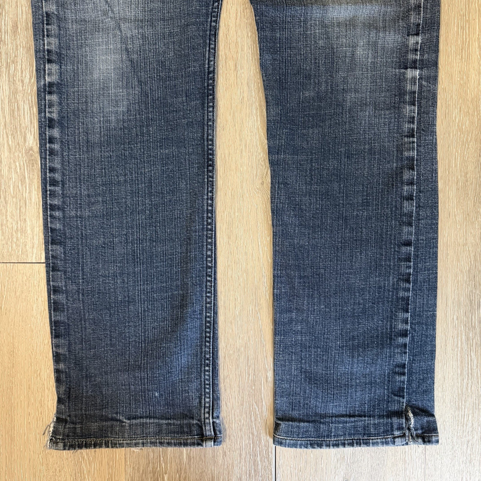 Burberry Brit Steadman Denim Jeans Men’s 36×30 Straight Fit Washed Distressed