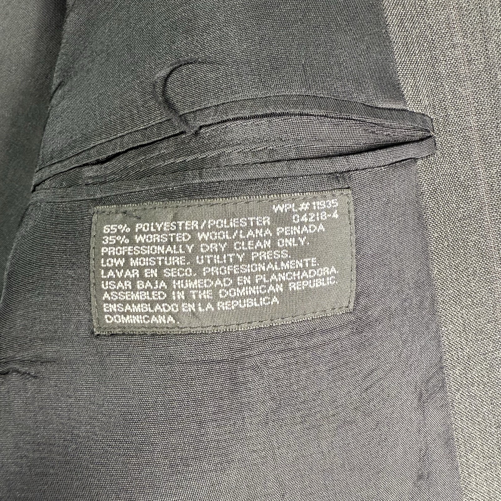40R Towncraft Worsted Wool Blend Suit 2-Piece Men’s Charcoal Striped 34Wx30L