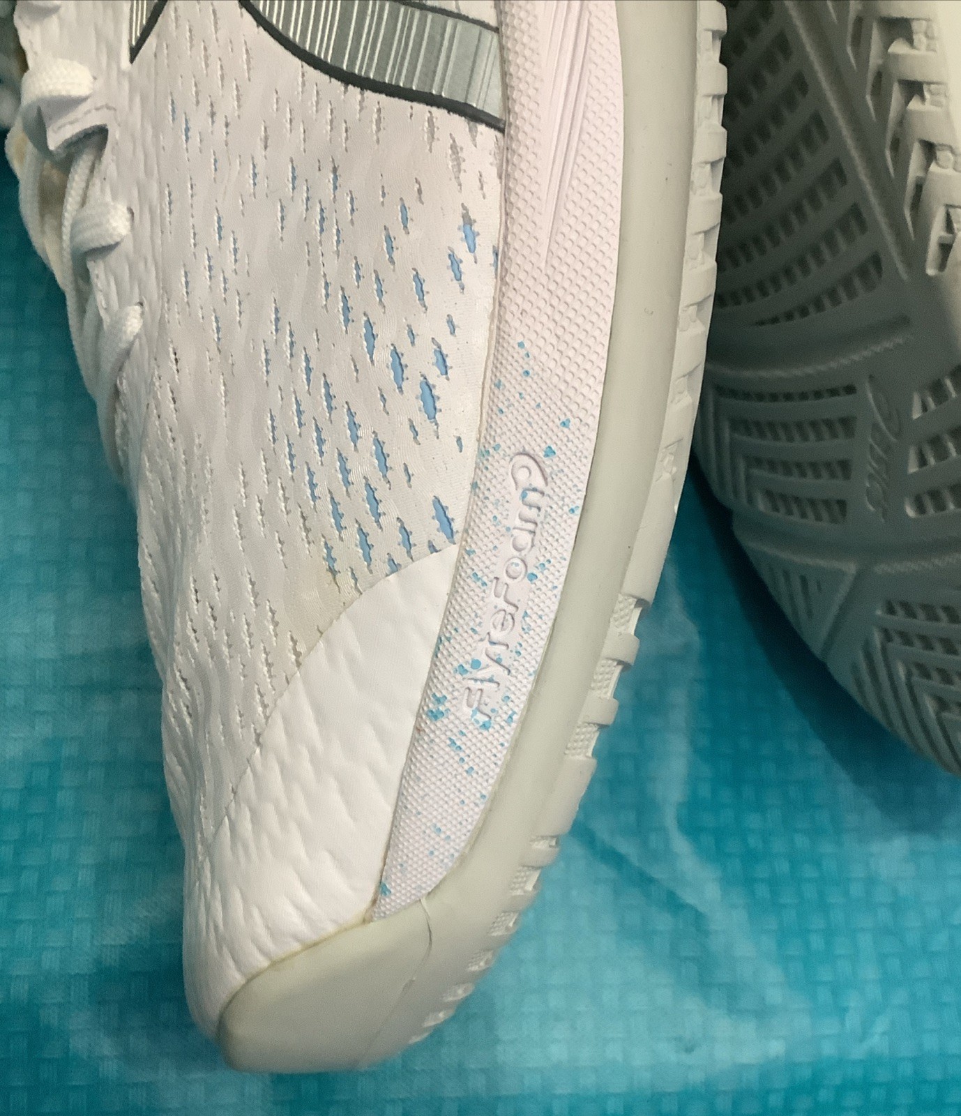 ASICS Sky Elite FF 1052A024 White Silver Volleyball Shoes Athletic Rare Men’s 14