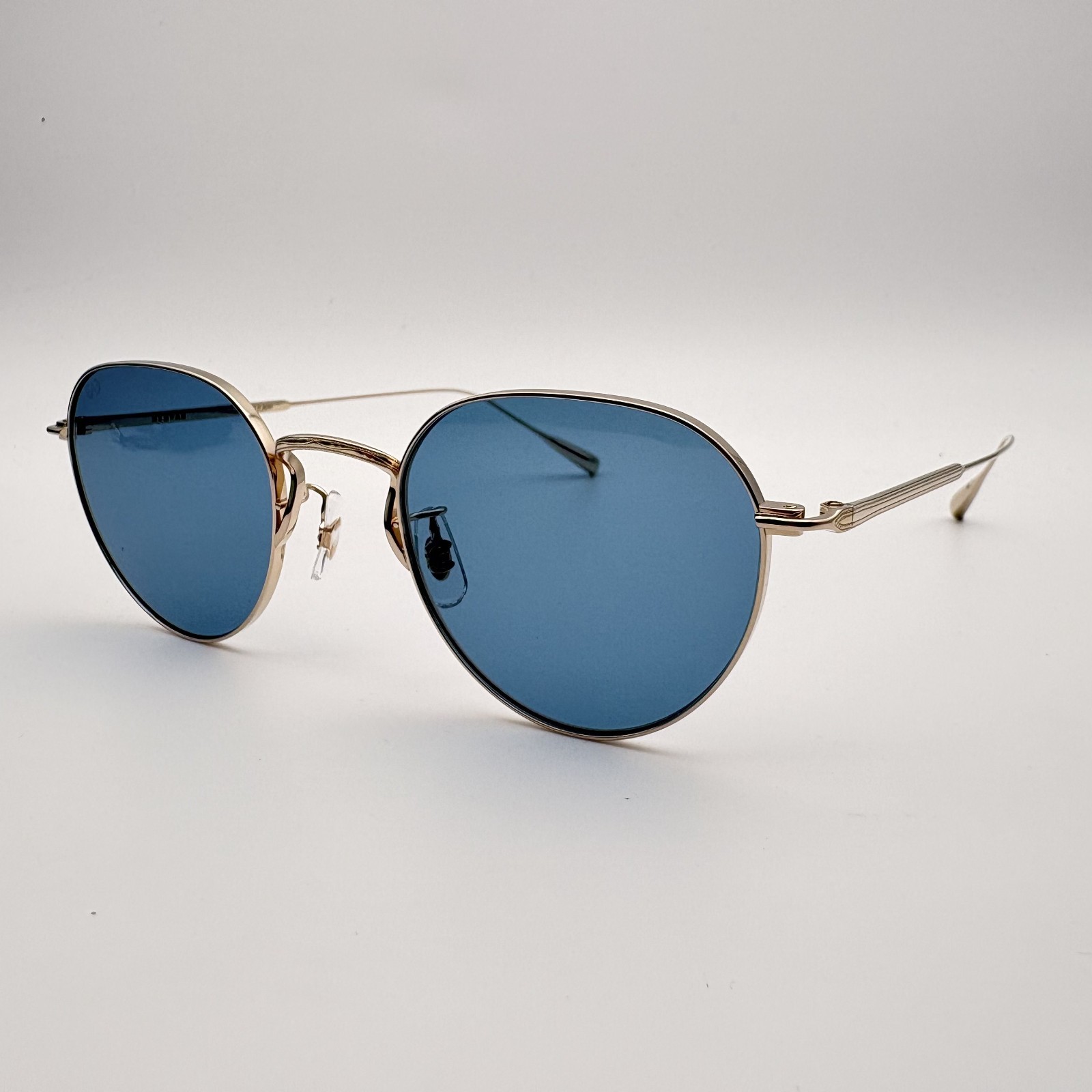 EYEVAN Fairway (47) G-BLU Polished Gold Panto Sunglasses with Light Blue Lenses