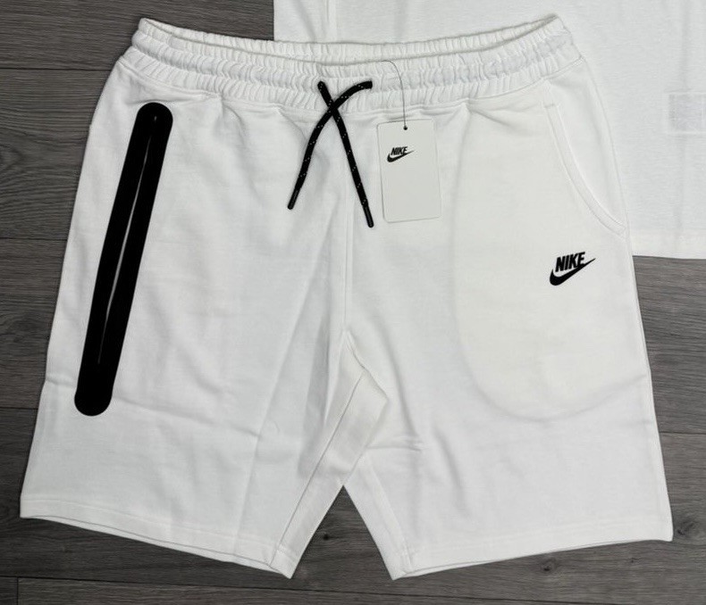 NIKE Tech Fleece Shorts Size S-XXL (7) COLORS