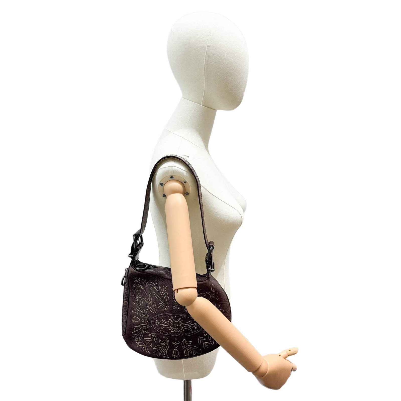 FENDI Selleria Oyster Lizard Embossed Leather Trim Embroidered Brown Leather Sho