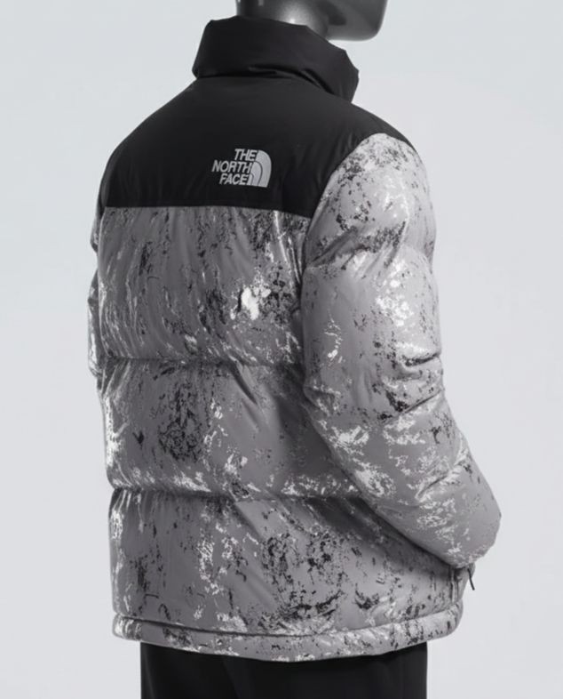 The North Face Silver Unisex 1996 Retro Nuptse Jacket Big Kids Size M (10)