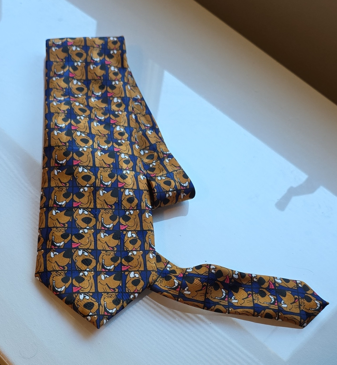 Scooby-Doo! Men’s Cartoon network Neck Tie Blue Brown Logo Print 1998