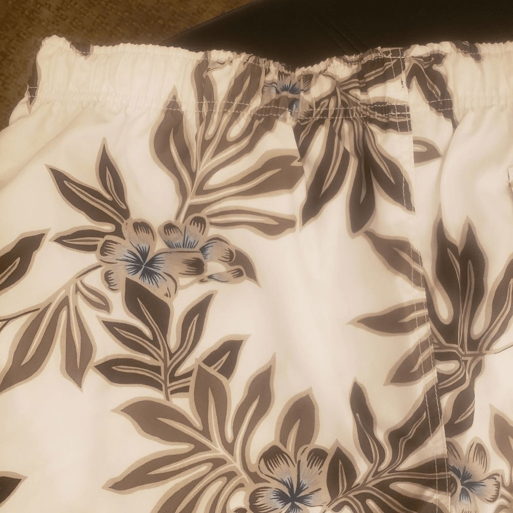 MERONA Men’s XL ( 38-42″) White/Moss Floral Brief Lined Trunks
