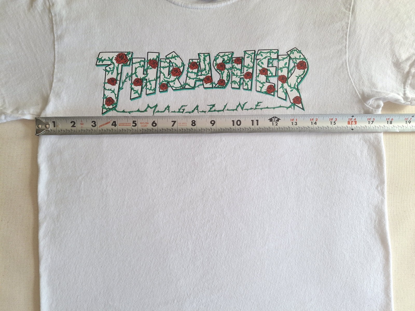 Thrasher Magazine Floral Spell Out Logo Men’s Small Short-Sleeve Graphic T-Shirt