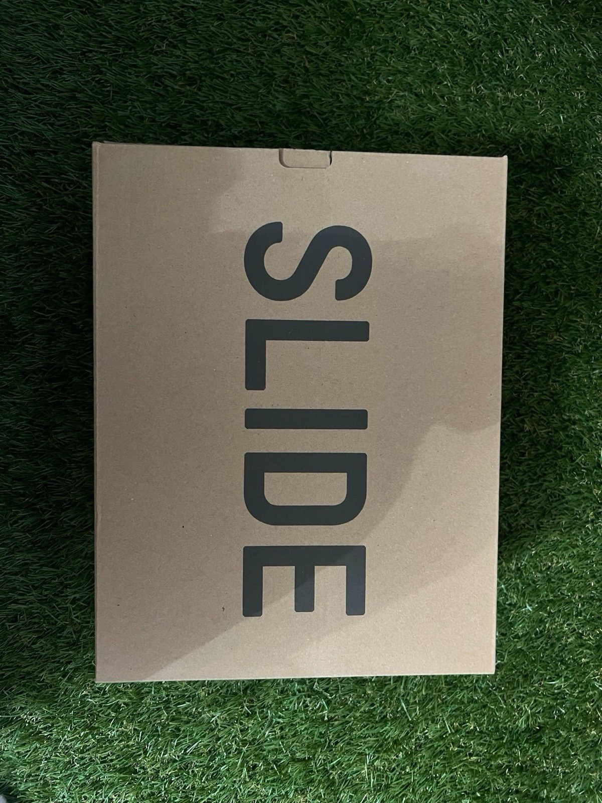 NEW IN BOX adidas Yeezy Slide Slate Grey ID2350 Men’s Size 5