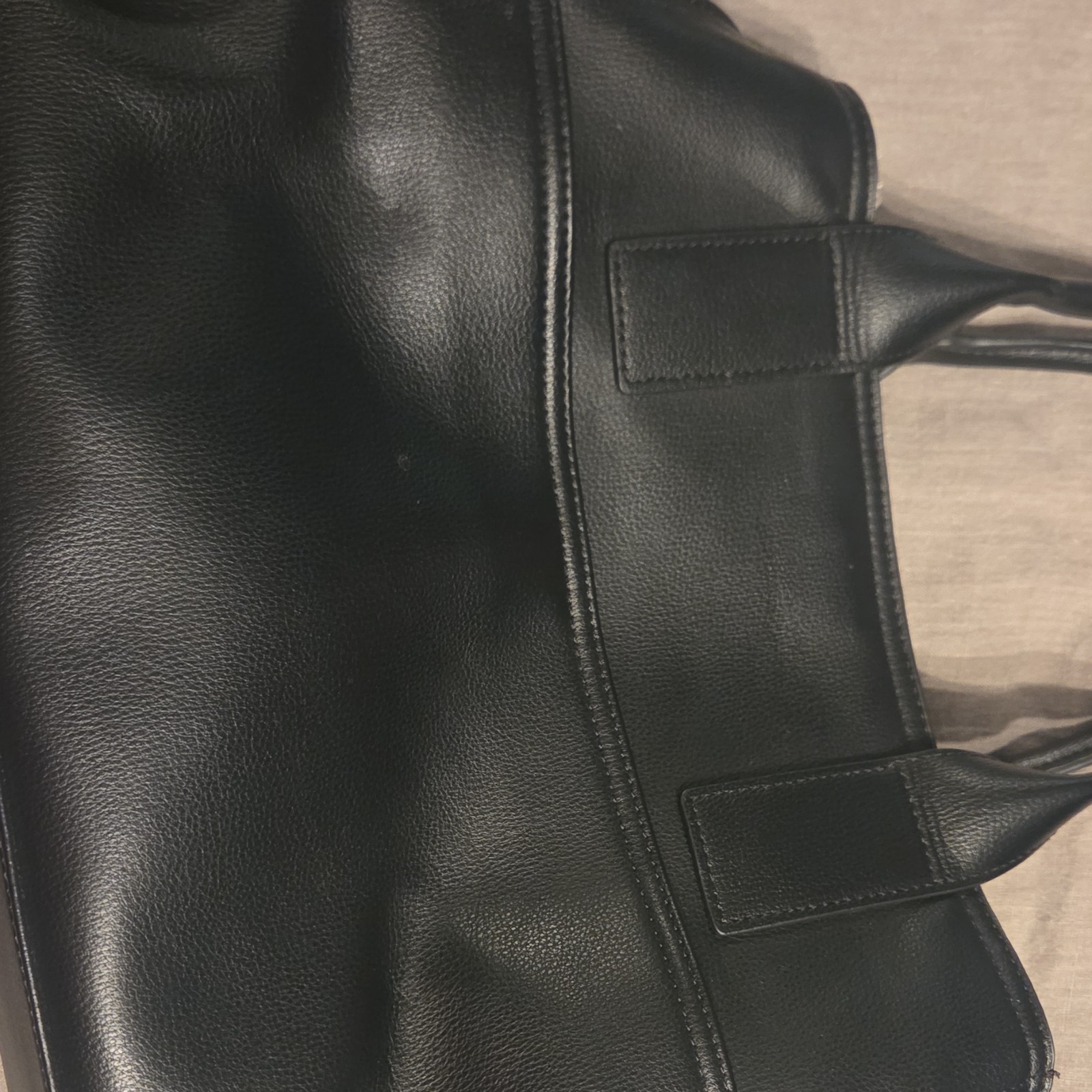 Lucky Brand Black Pebbled Tote Bag, Magnetic Closure, Lined, Inner Pockets