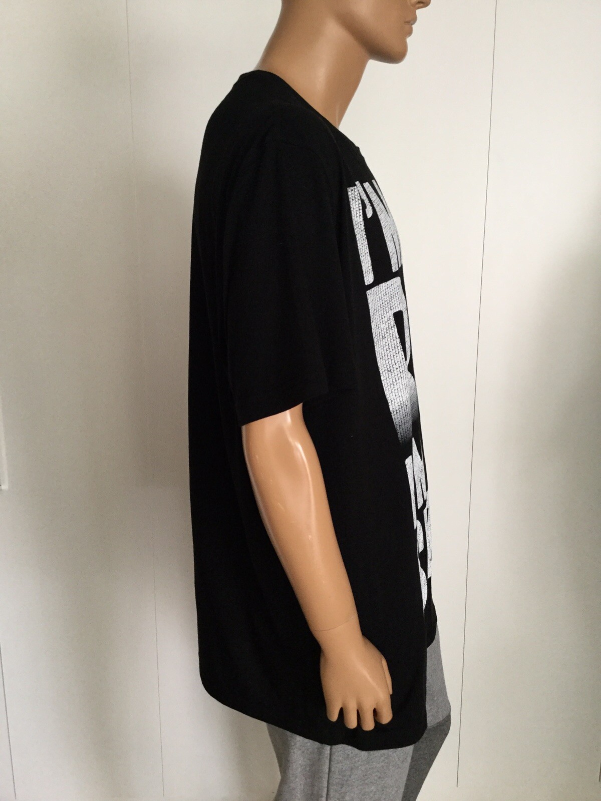 Hybrid Men’s I’m Not Big I’m Fun Sized T-Shirt Size 2XLT