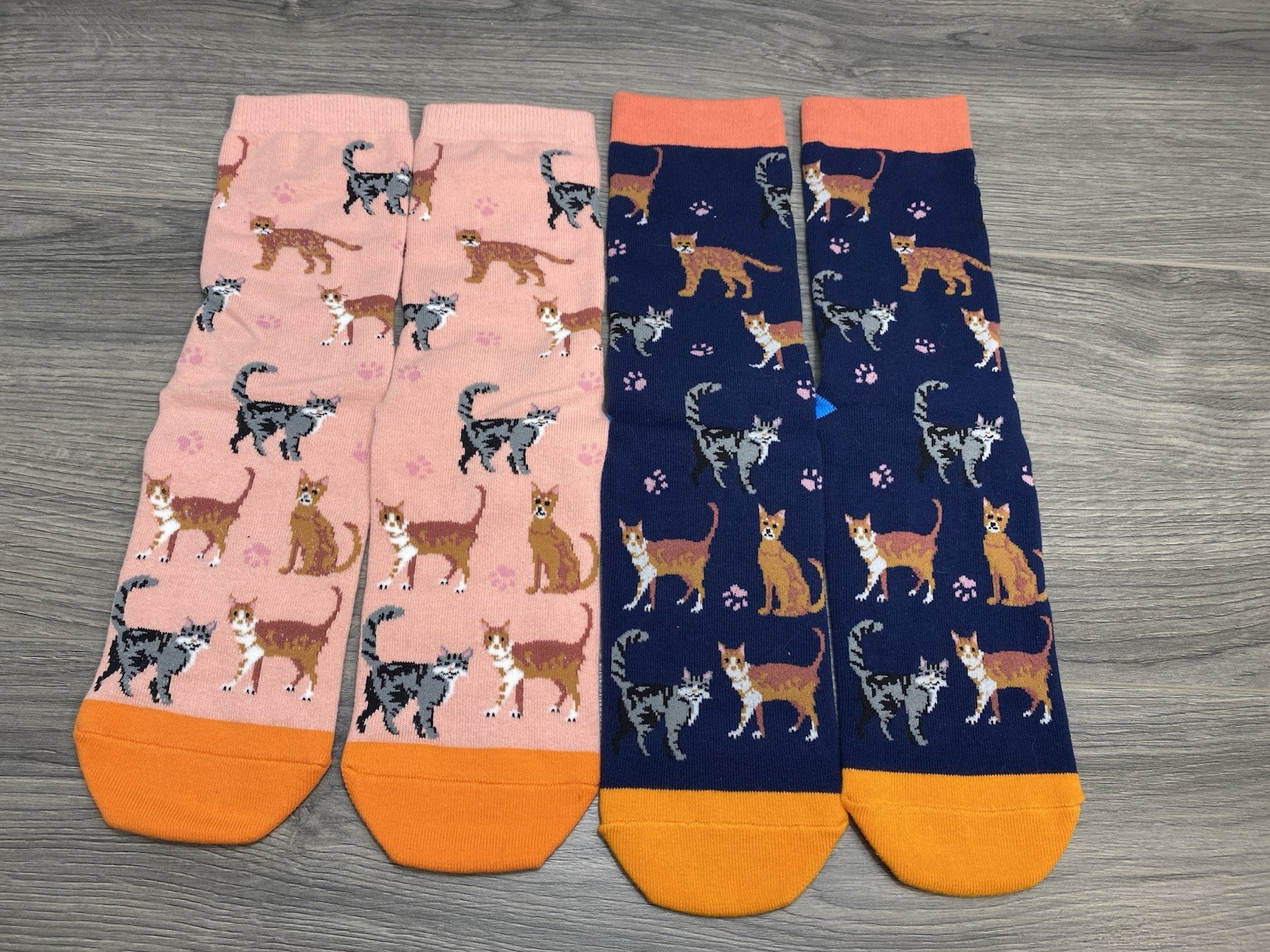 Happypop Mom And Dad Cat Socks Funny 2 Pairs One Size
