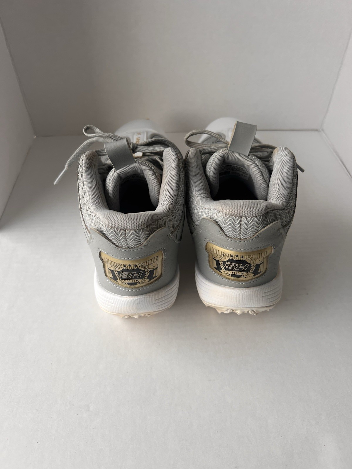 Under Armour Harper 9 RM Baseball Cleats Gray/Metallic Gold 3027442-102
