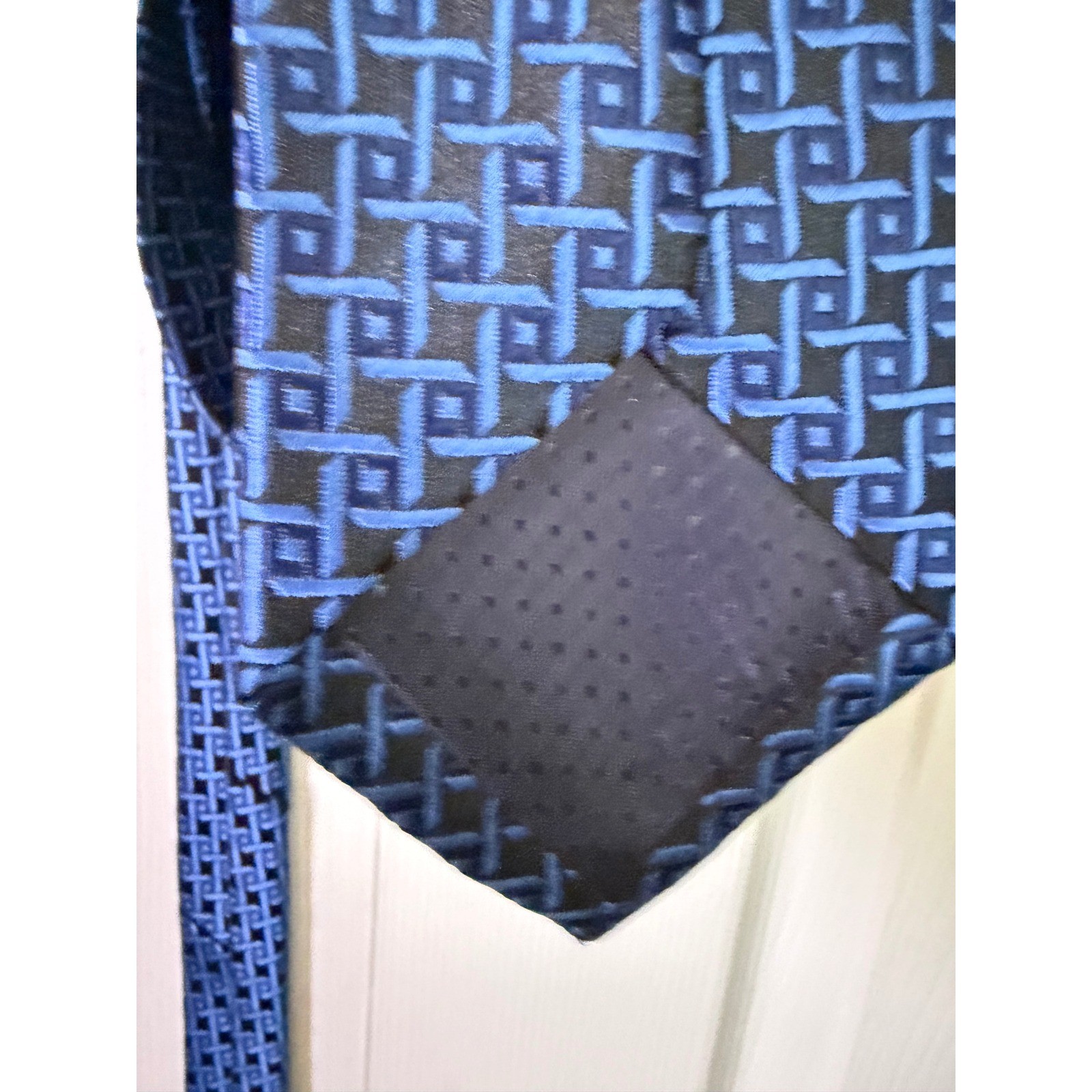WeiShang Mens Blue Black Geometric Basketweave 100% Silk Hand Made Necktie