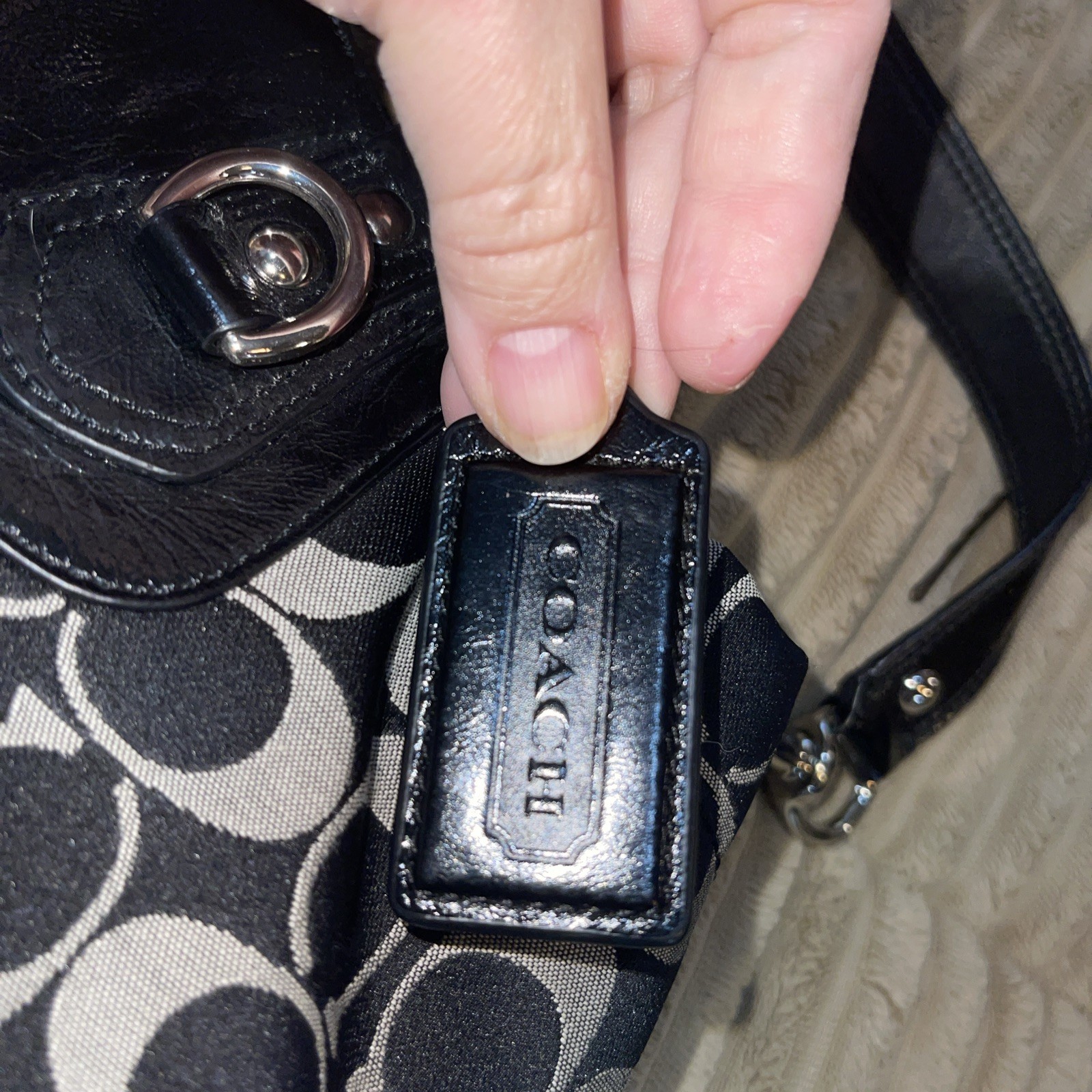 Coach Black Grey Signature C Canvas Black Leather Trim Shoulder /w Strap F15510