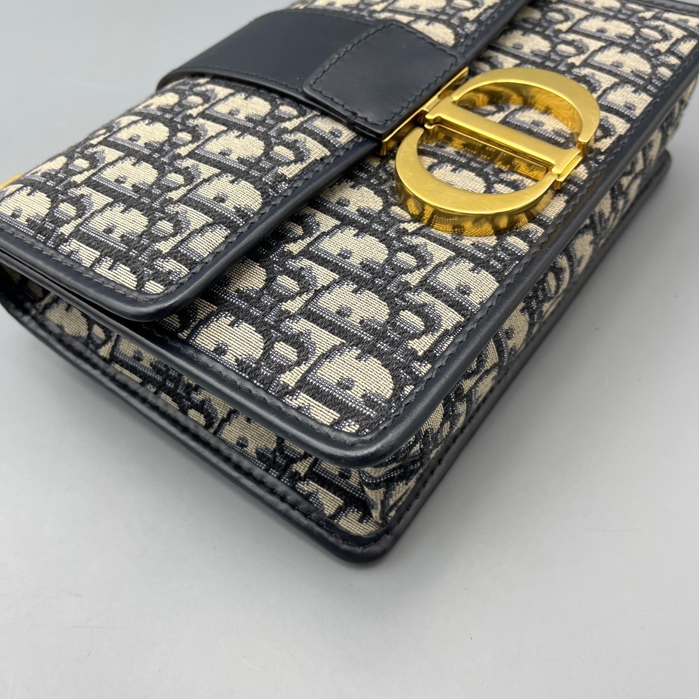 Dior Pre-Owned Authentic Luxury Handbag Monogram 24*17*7cm