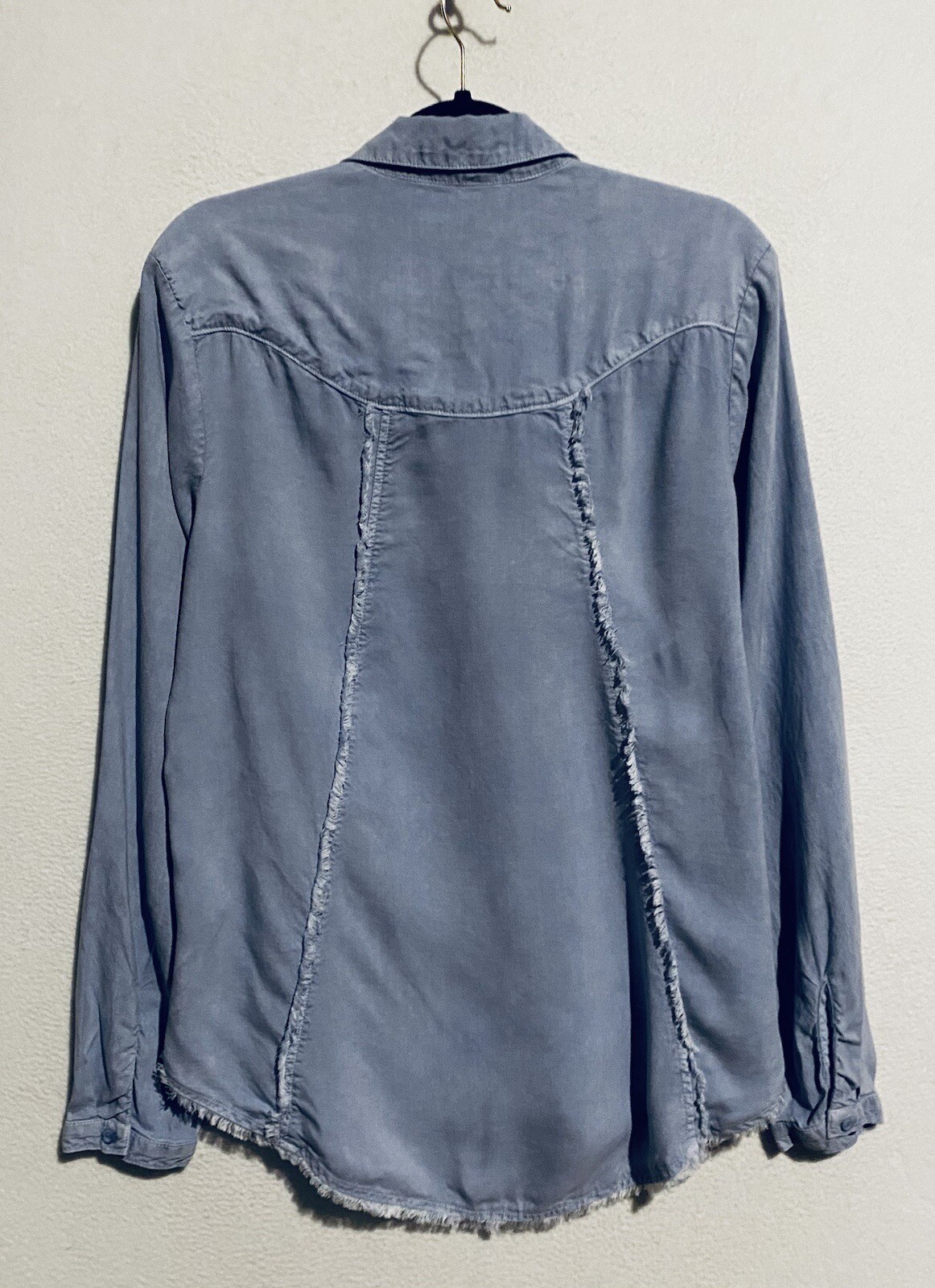 Bella Dahl Top Womens Medium Blue Button Up Fringe Tencel Long Sleeve Boho