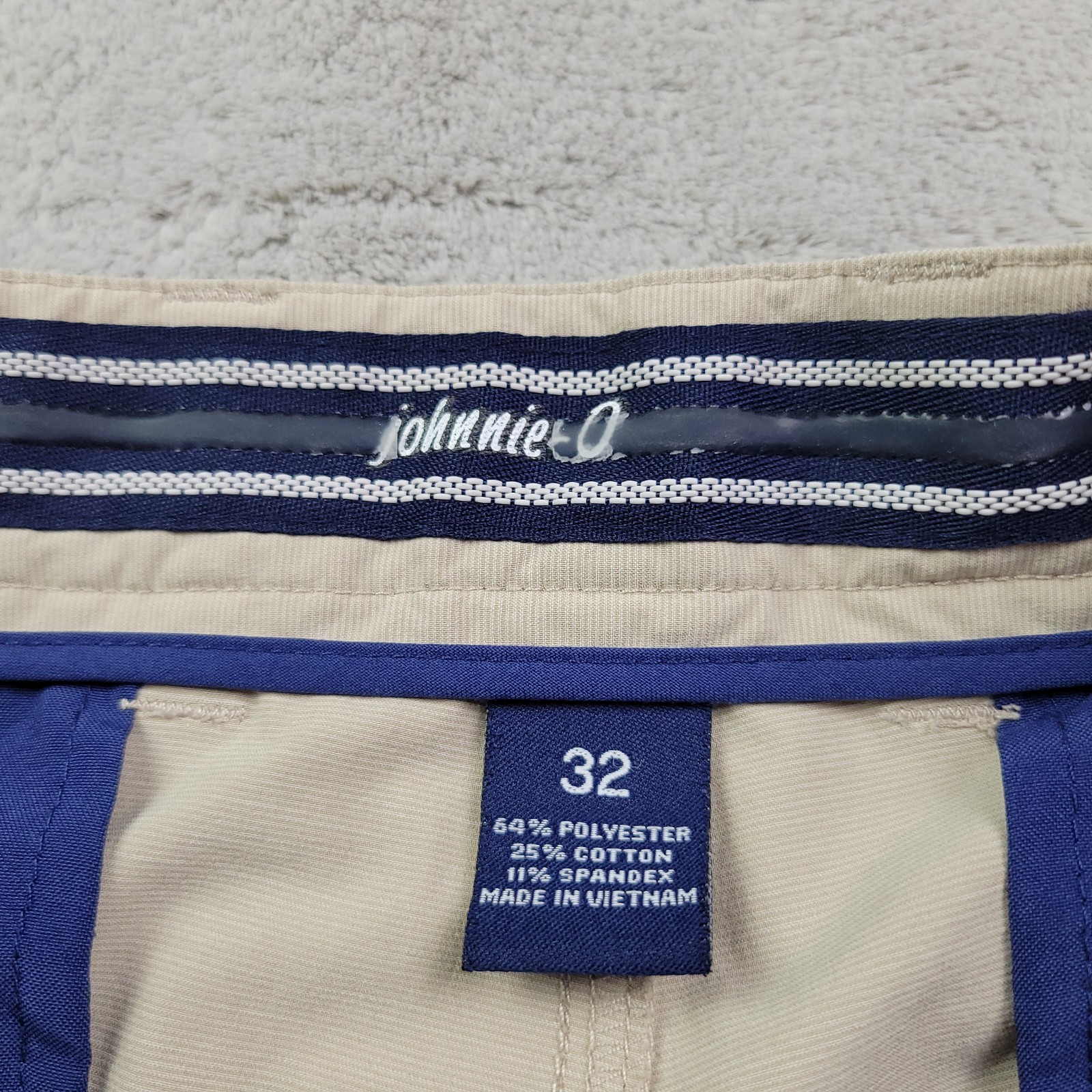 Johnnie O Prep Formance Shorts Mens 32 Beige Chino 9″ Stretch Pockets Wyatt