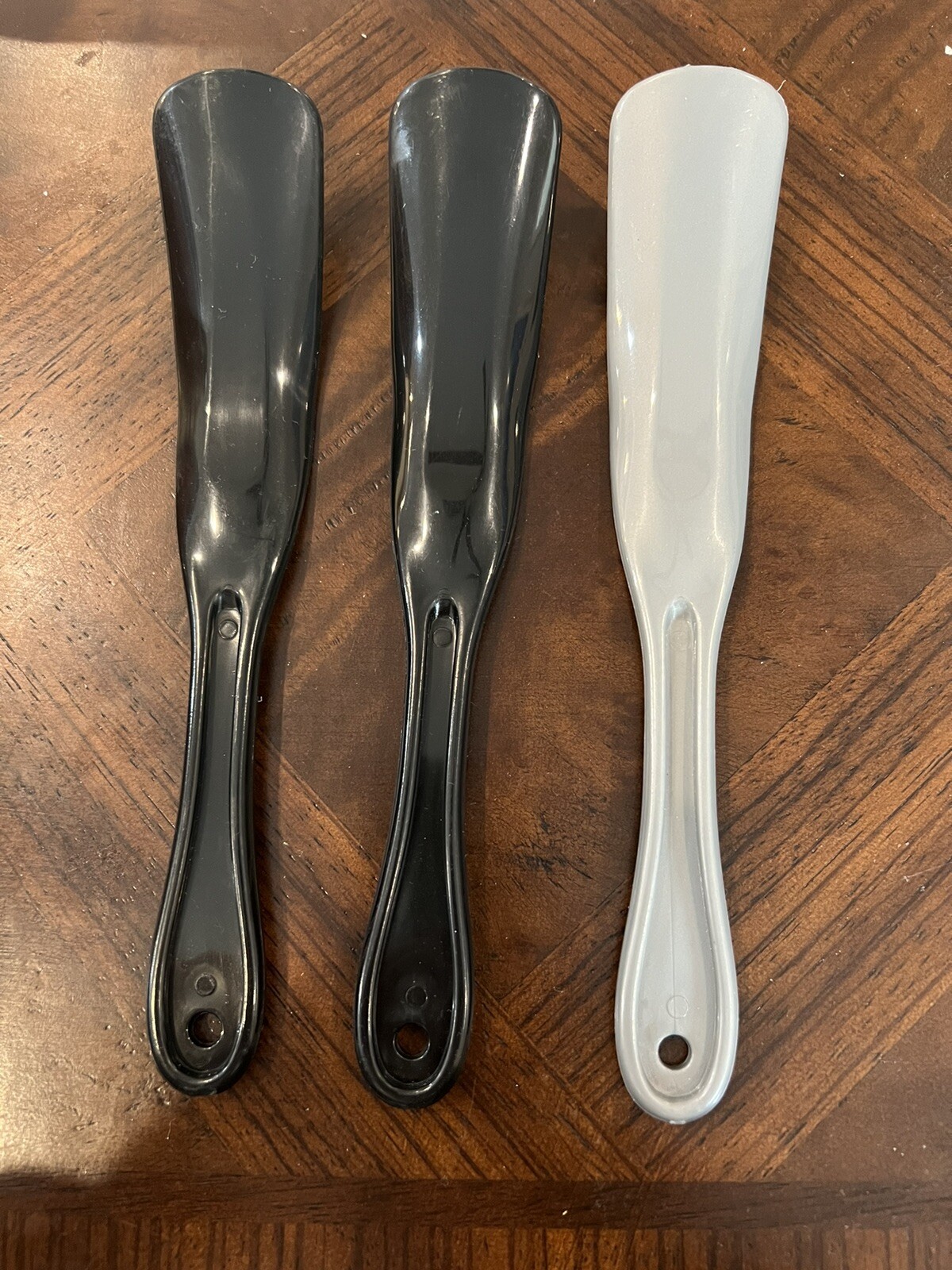CMR 5PC 7 1/2 inches 19cm Shoe Horns Spoon Shape Plastic Shoehorn Shoe Lift
