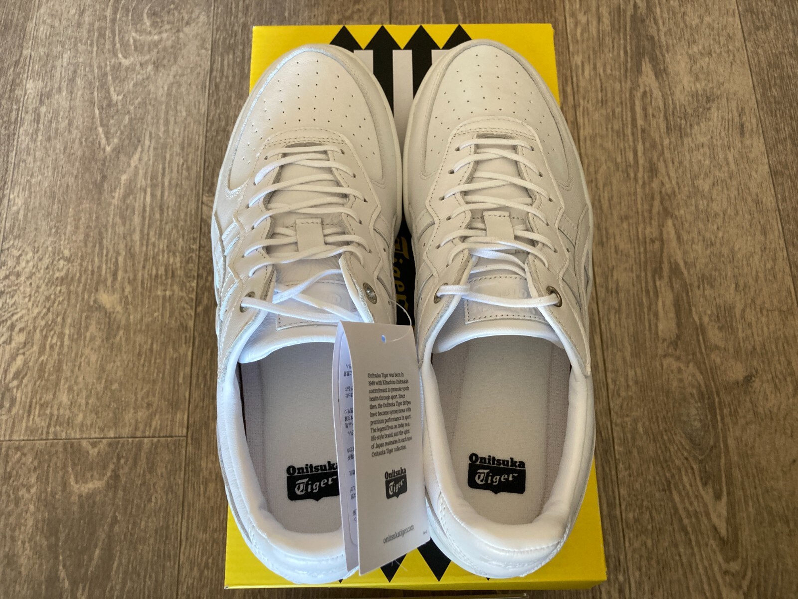 Onitsuka Tiger GSM SD 1183A803 107 WHITE/WHITE New in Box from Japan