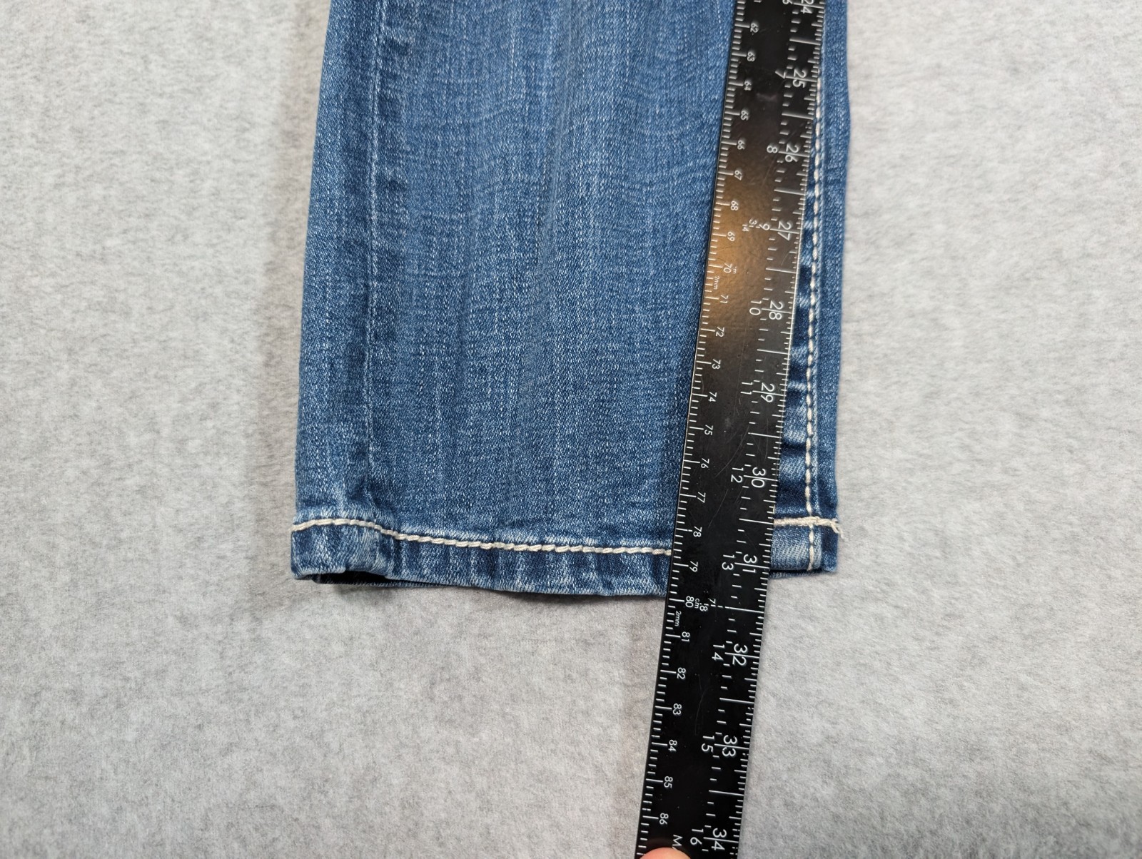 Salvage Supply Company Jeans 32Rx31 Blue Havoc Straight Slim Fit Distressed BKE