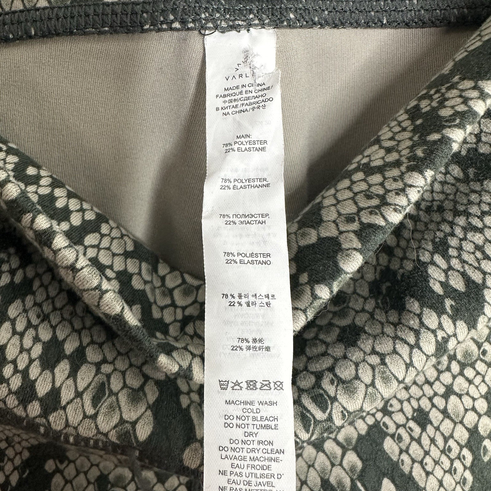 Varley Century 2.0 Snake Print Leggings Green size Large