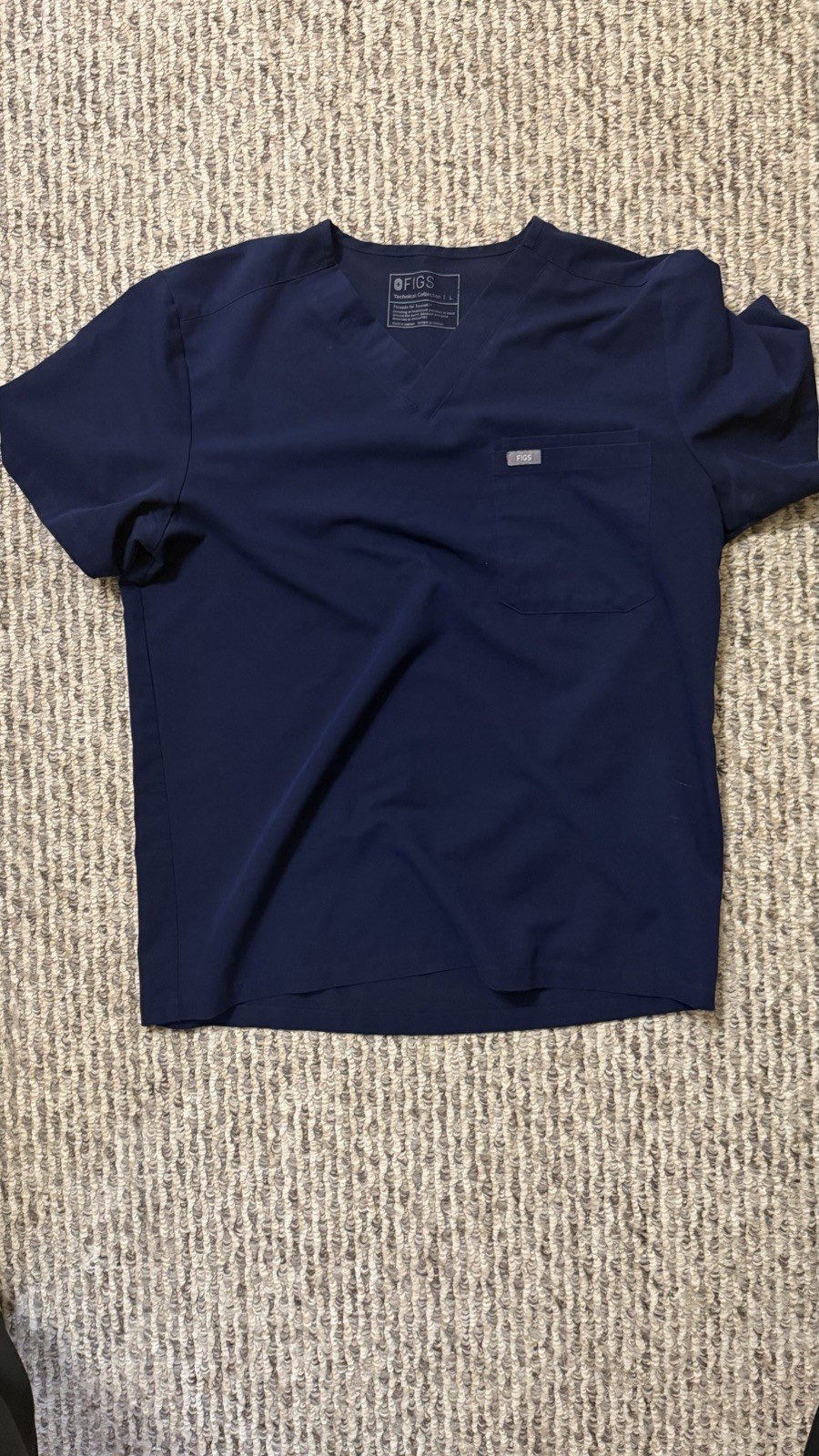 FIGS Leon Three-Pocket Scrub Top Mens Large Navy Blue V-Neck 1000199 NWT