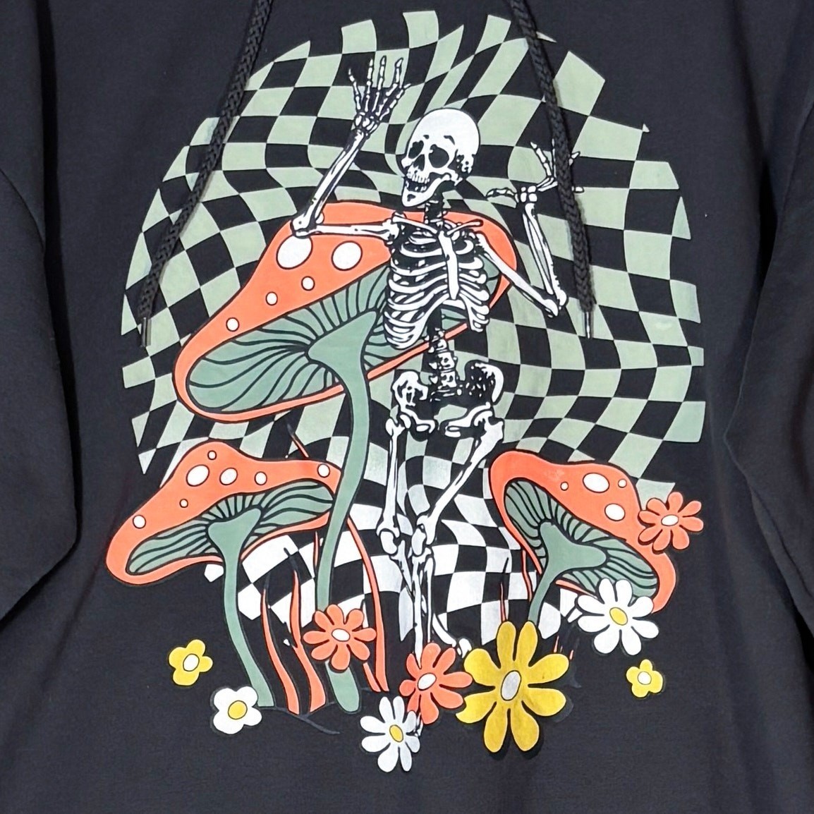 Mushroom & Skeleton Graphic Hoodie Sz M Cut & Paste Psychedelic Checkerboard