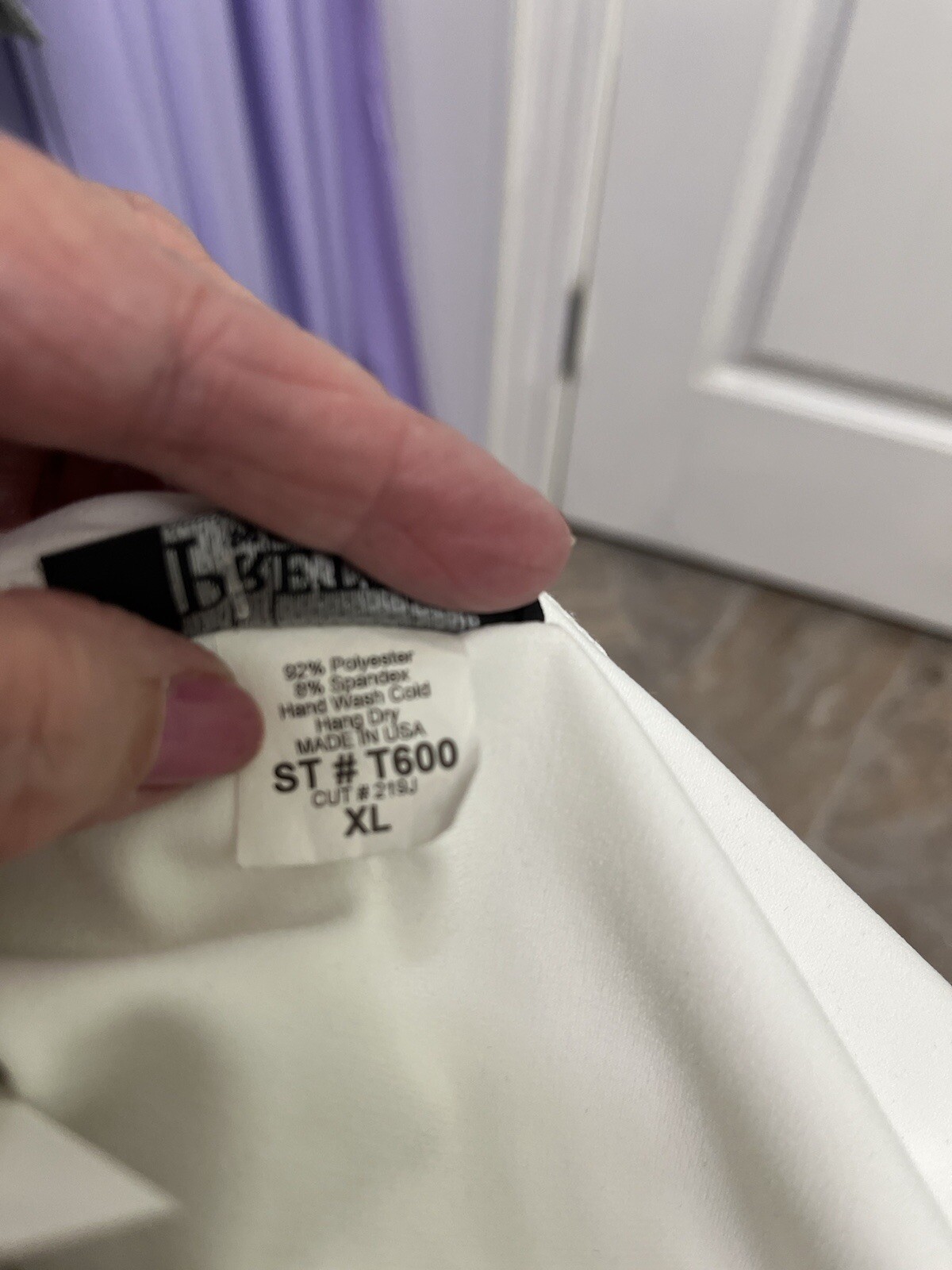 Pretty Woman White Polyester/Spandex Side Ruched 3/4 Sleeve Tunic Size XL. NWT!
