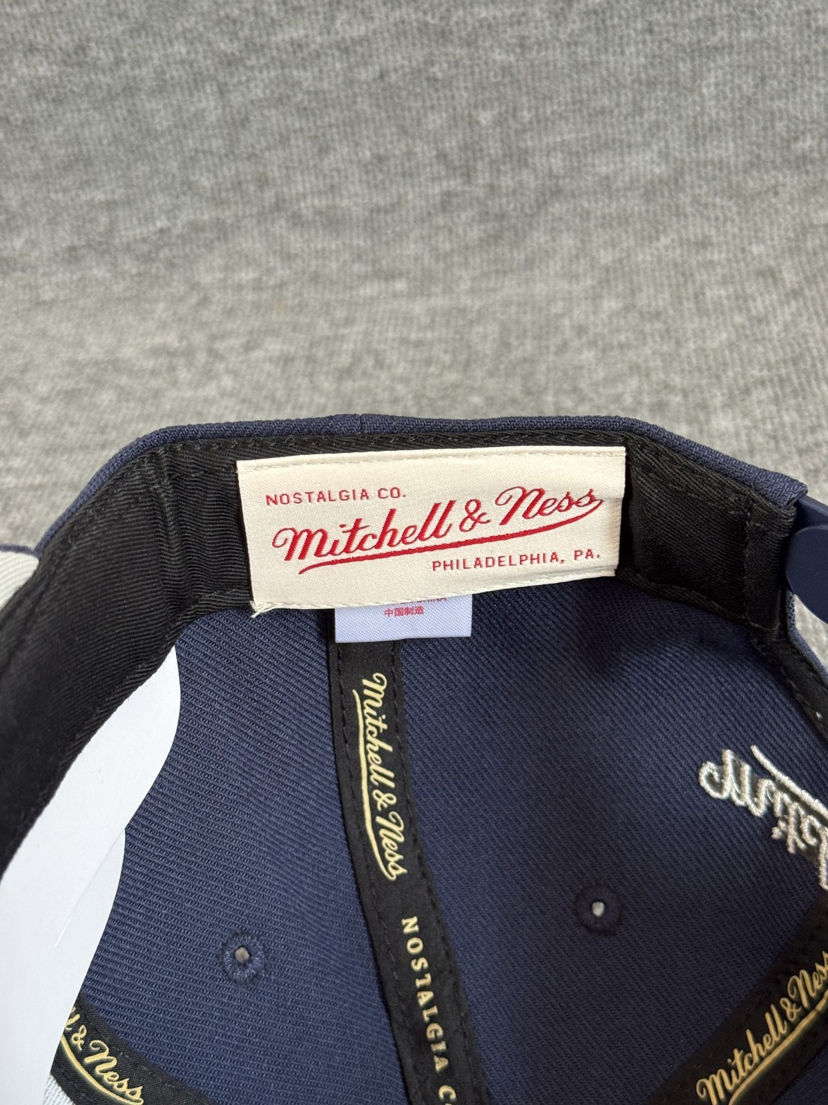 Mitchell & Ness New York Rangers Snapback Flat Brim Navy Hat