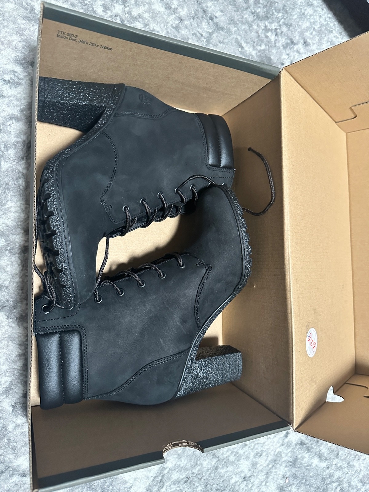 Timberland Tillston 6-Inch Black Nubuck Heeled Boots — Women’s Size 7 M