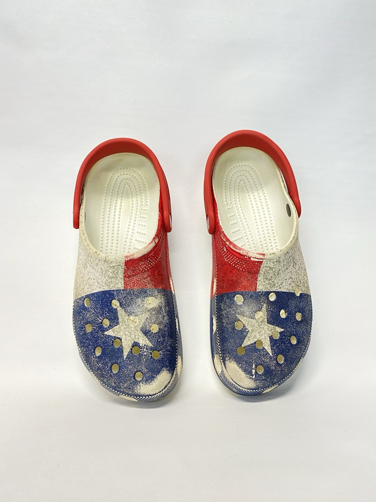 Crocs Texas Flag Lone Star State July 4 Red White Blue Size 11 W 9 M Clogs U2