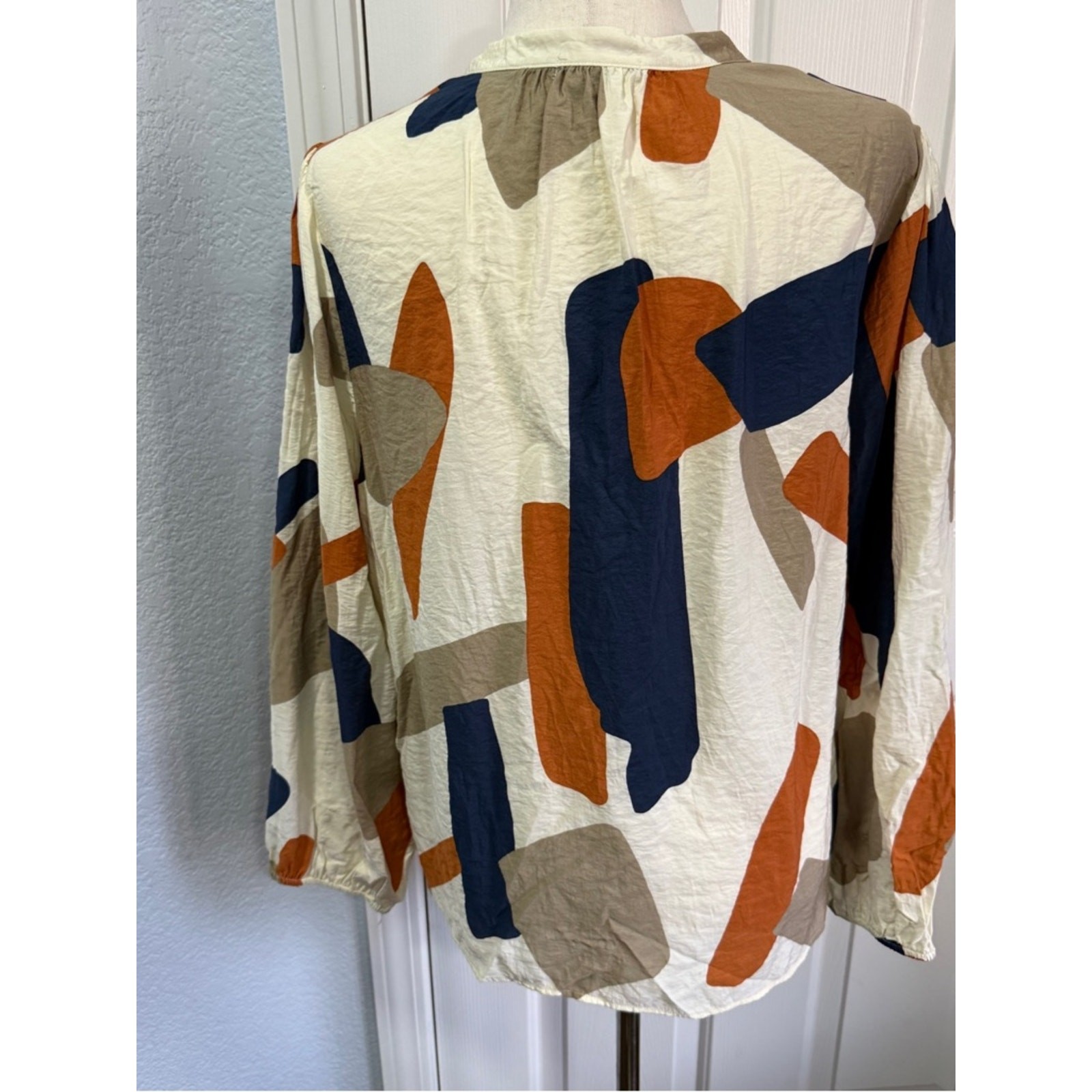 Pleione Abstract Print Blouse Size XL | Boho Chic Lightweight Top Neutral Casual