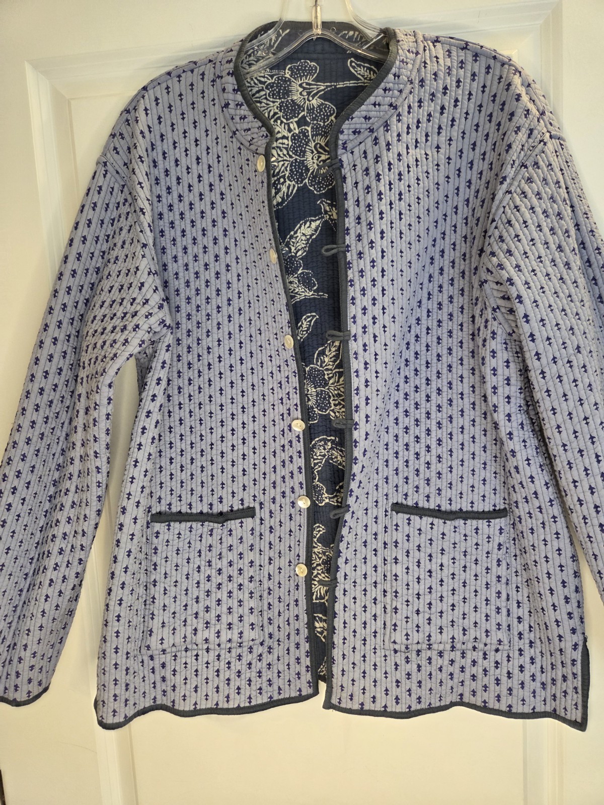 Stylish Reversible Quilted Jacket Women’s Cotton Jacket Preloved