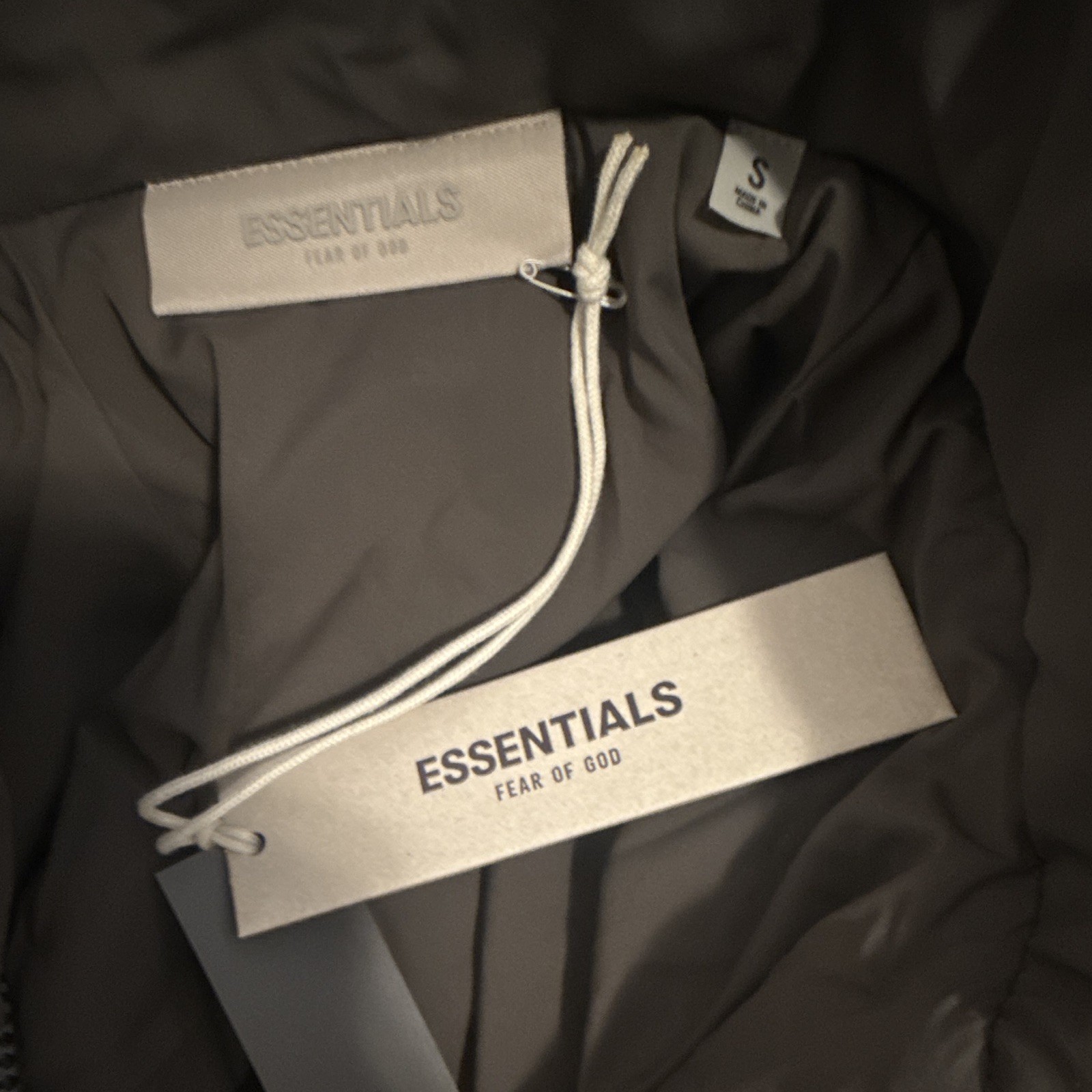 ESSENTIALS Fear of God off Black. nylon Full Zip Insulated shirt Jacket Size S