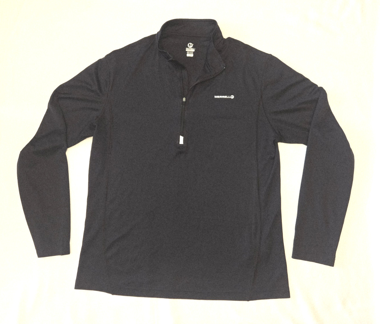 MERRELL Men’s Wind Shirt Black. Lightweight Pullover 1/2 Zip. Sz. Large. * EUC *