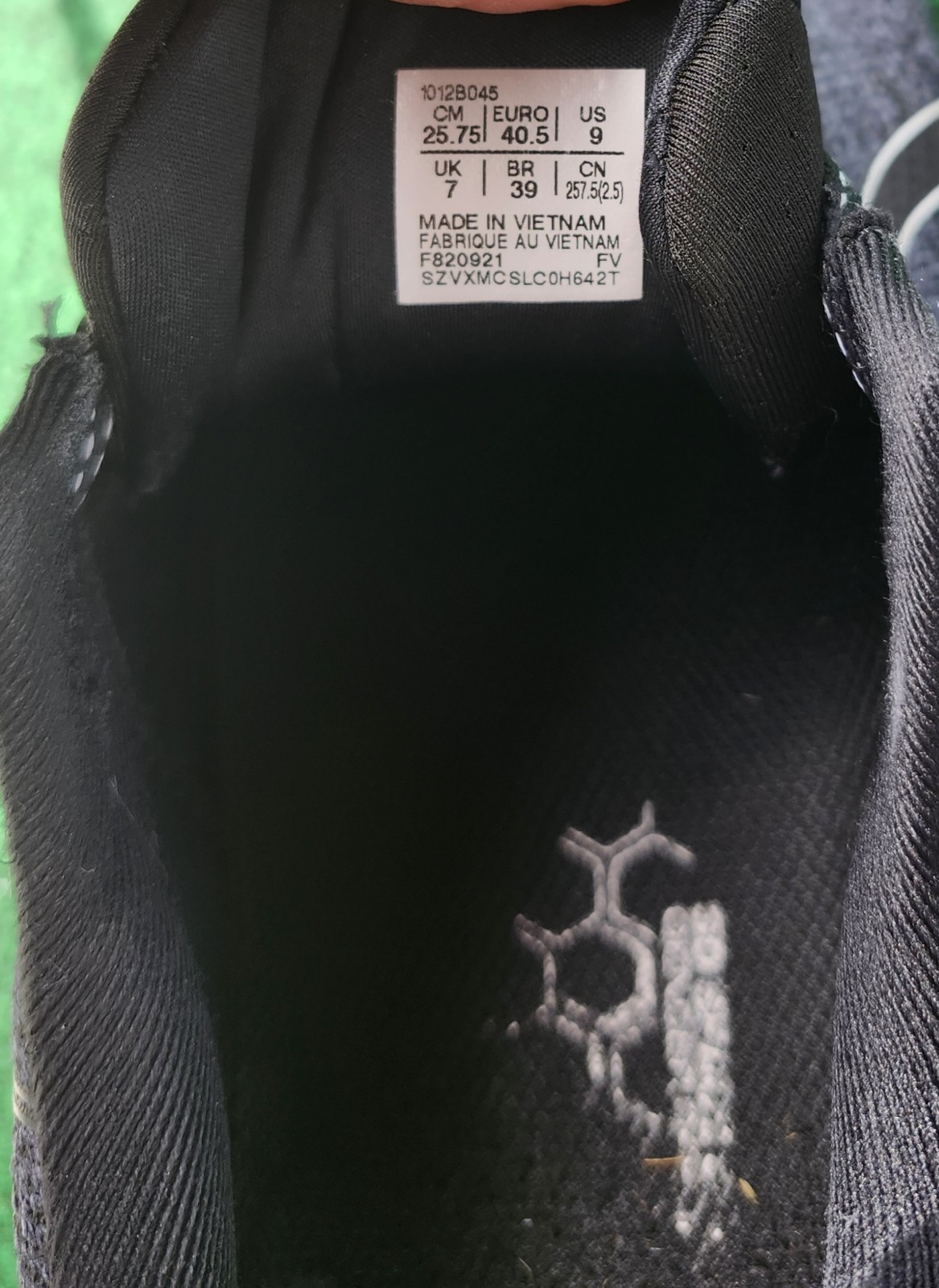 ASICS Women’s GT 2000 10 Black White 1012B045 Running Shoes Sneakers Size US 9