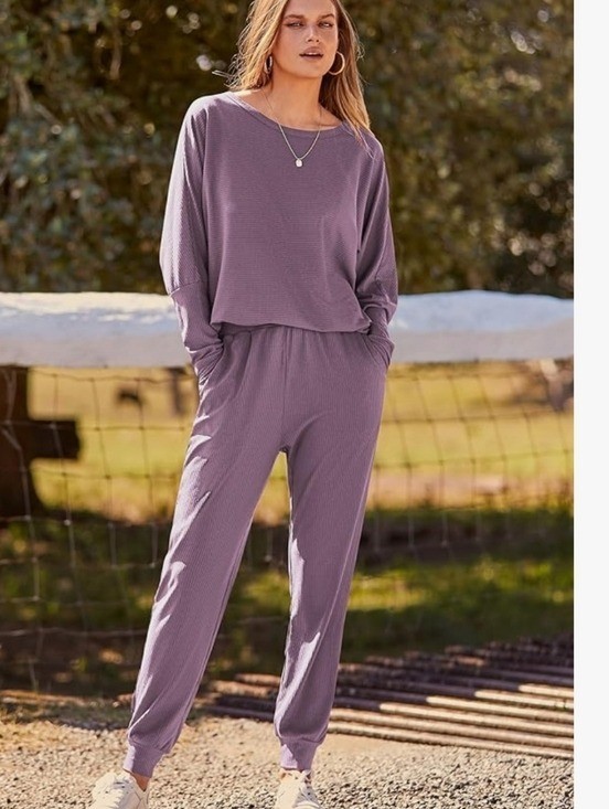 Pretty Garden Ribbed Two-Piece Loungewear Set in Lavender